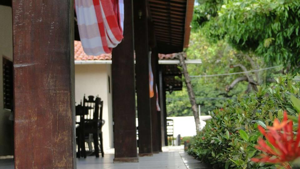 Hotel Fazenda Recanto Das Aguias Акирас Экстерьер фото